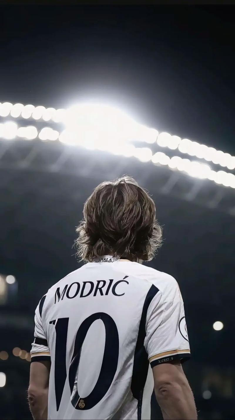 德州游骑兵在 2024 年宣布其主场屋顶将保持常开，以应对温和的气候